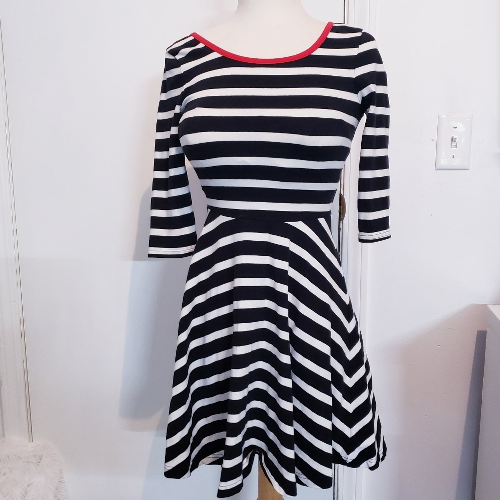 Express Scoop Neck Cotton Dress